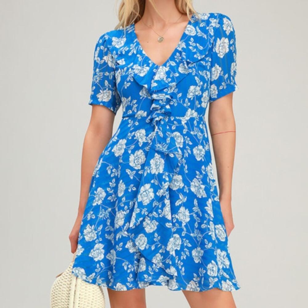 Lulus NWT Ximena Blue Floral Print Ruffled Short Sleeve Mini Dress Size XS